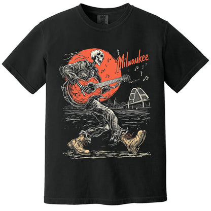 MKE Sunset T-Shirt | Comfort Colors® 1717 Black